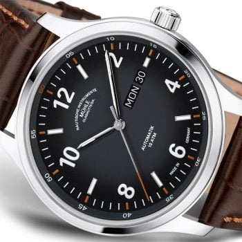 Mühle-Glashütte Lunova Tag/Datum