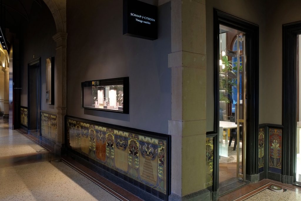 Schaap -/- Citroen opened the Vintage Watches Boutique in Amsterdam!