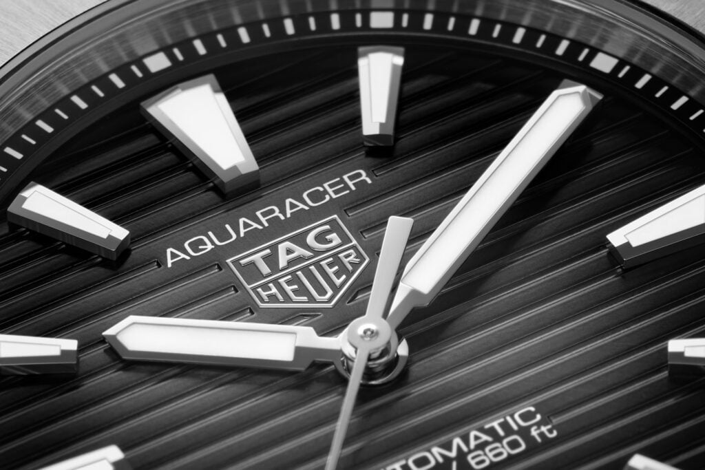 TAG Heuer Aquaracer Professional 200