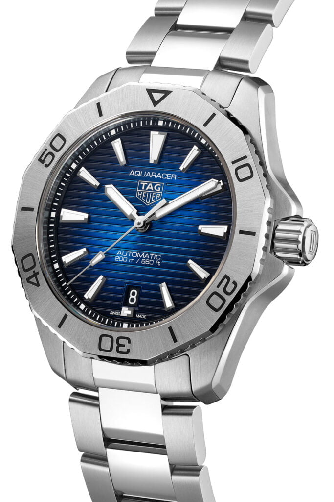 TAG Heuer Aquaracer Professional 200