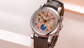 Christiaan van der Klaauw Ariadne Reijersen Collector’s Edition zalmroze