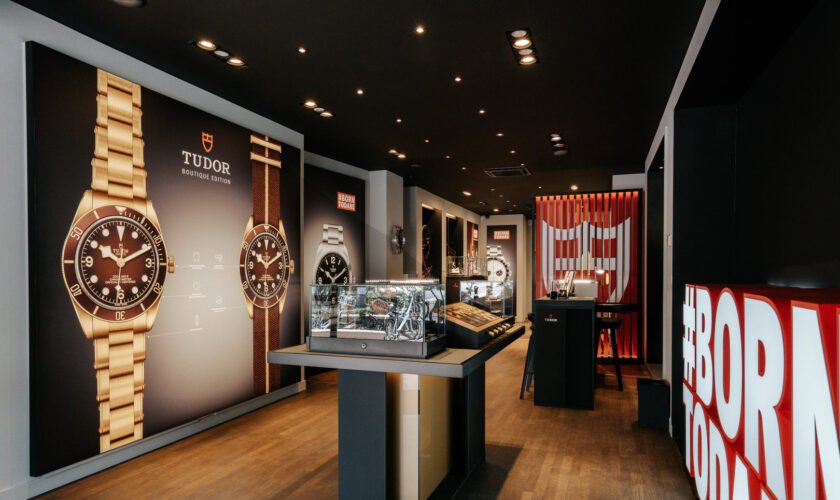 TUDOR pop-upboetiek in het Belgische Knokke