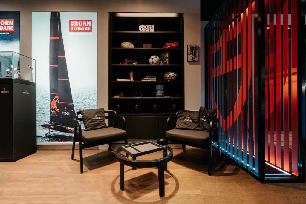 TUDOR pop-upboetiek in het Belgische Knokke